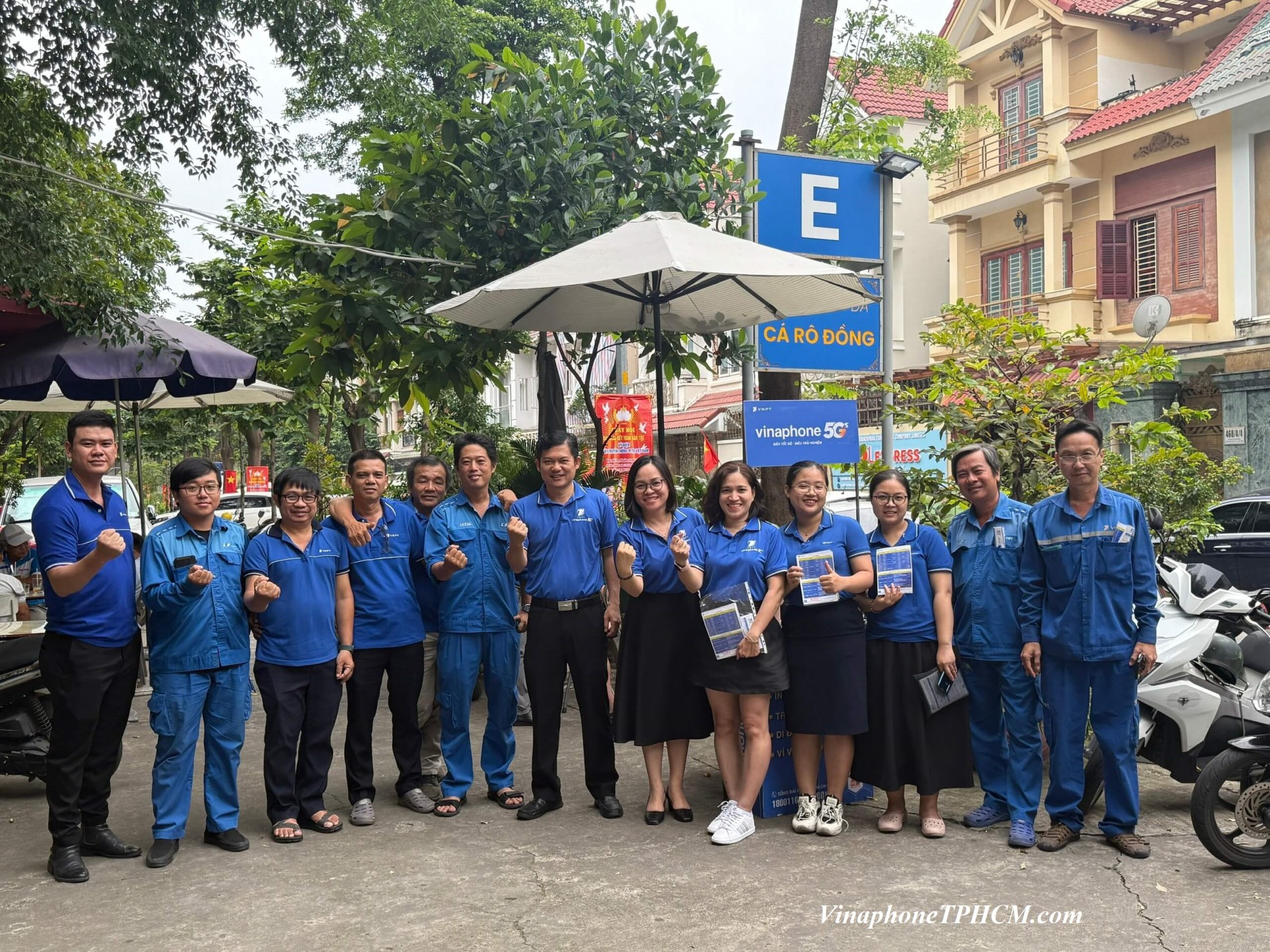 z7250046715619_740139ef10f1c67630de3242bebe3e36